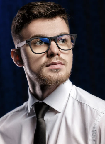 montures Homme Optique du village opticien à Vaulx en Velin